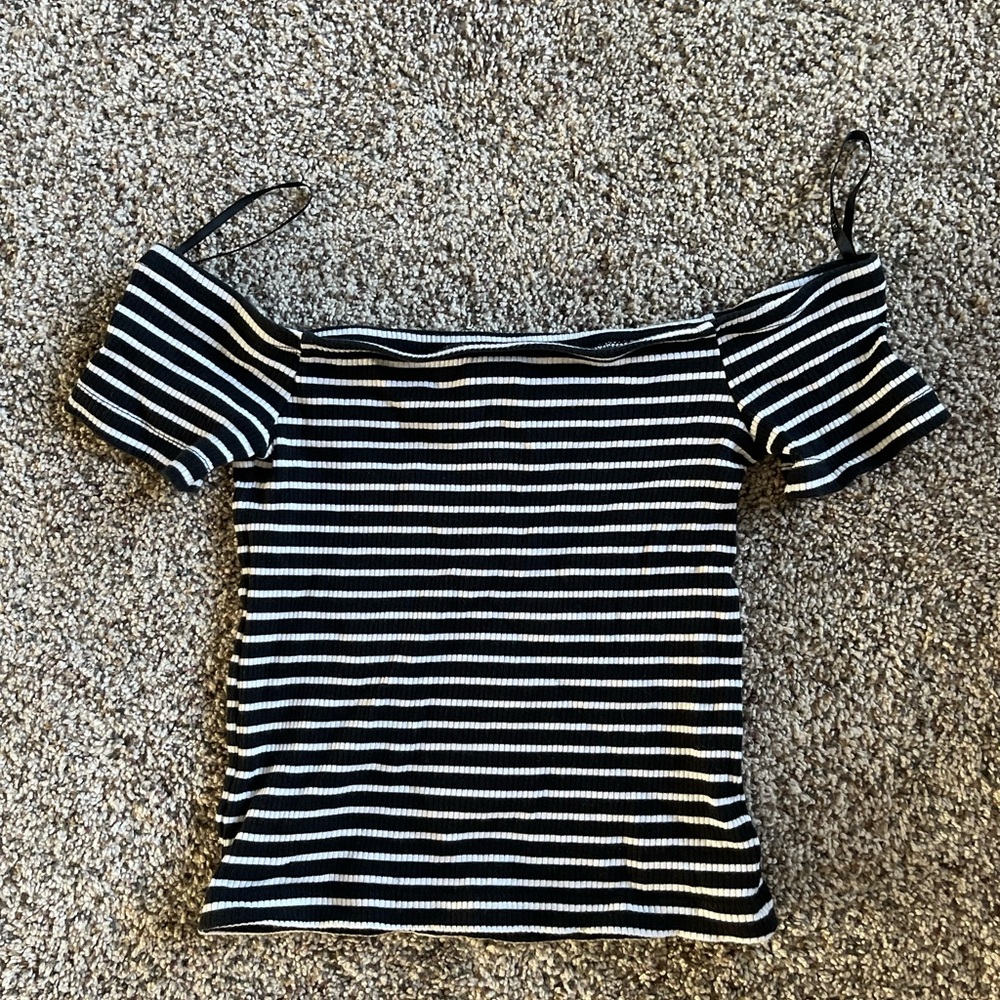 Summer crop top/off the shoulder
